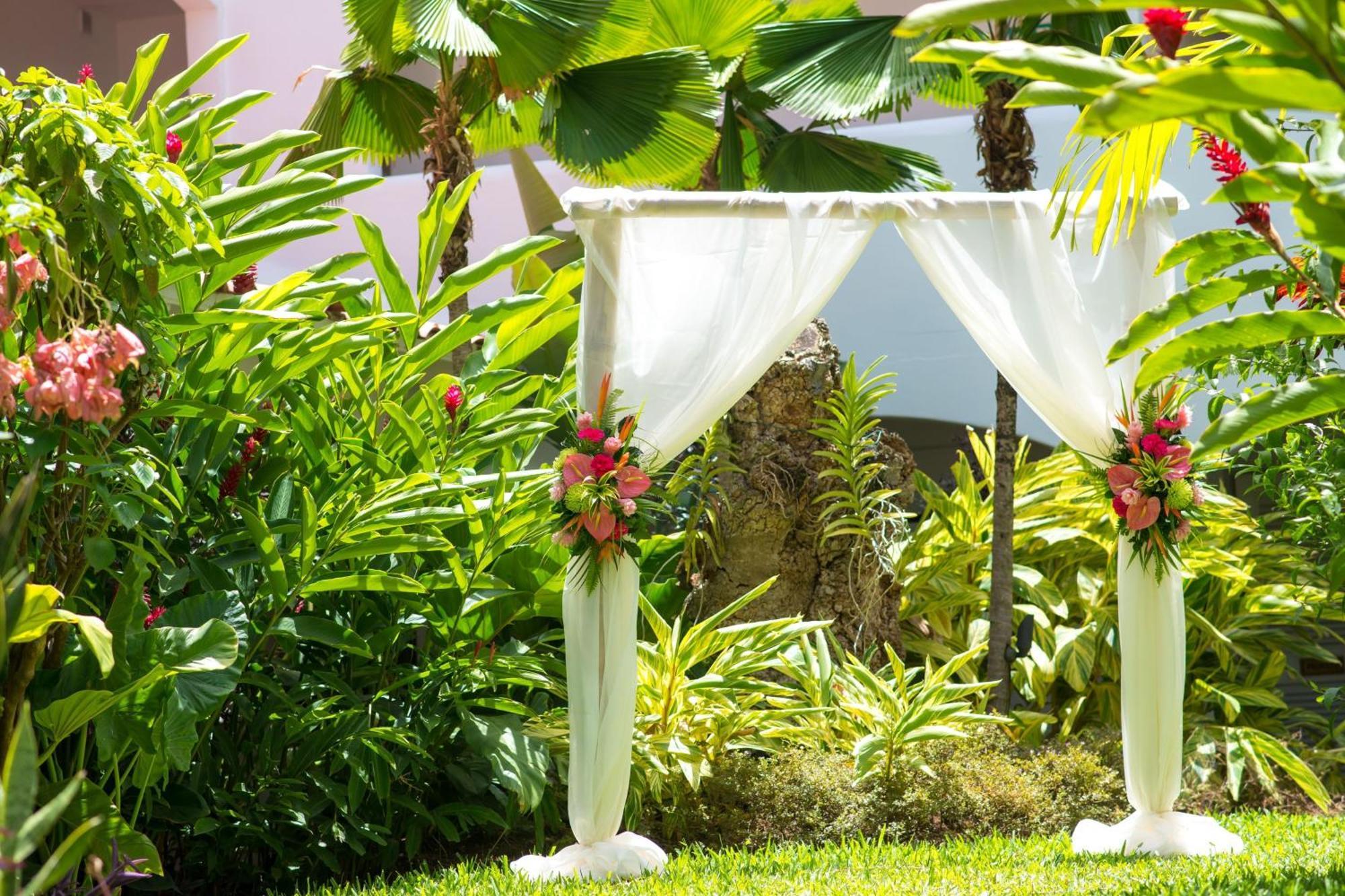 The House, An Autograph Collection All-Inclusive Resort - Adults Only Saint James Exterior photo