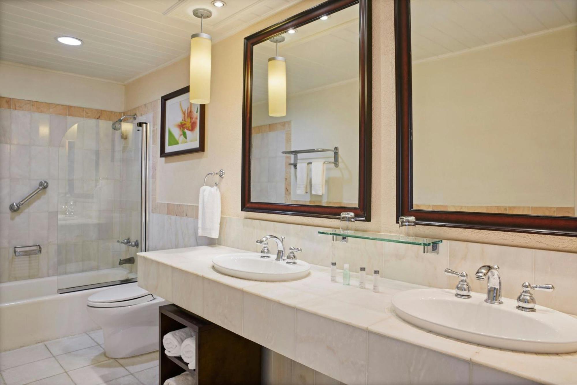 The House, An Autograph Collection All-Inclusive Resort - Adults Only Saint James Exterior photo